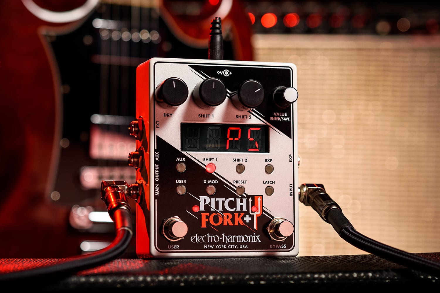 Electro-Harmonix Pitch Fork Polyphonic Pitch Shift Pedal