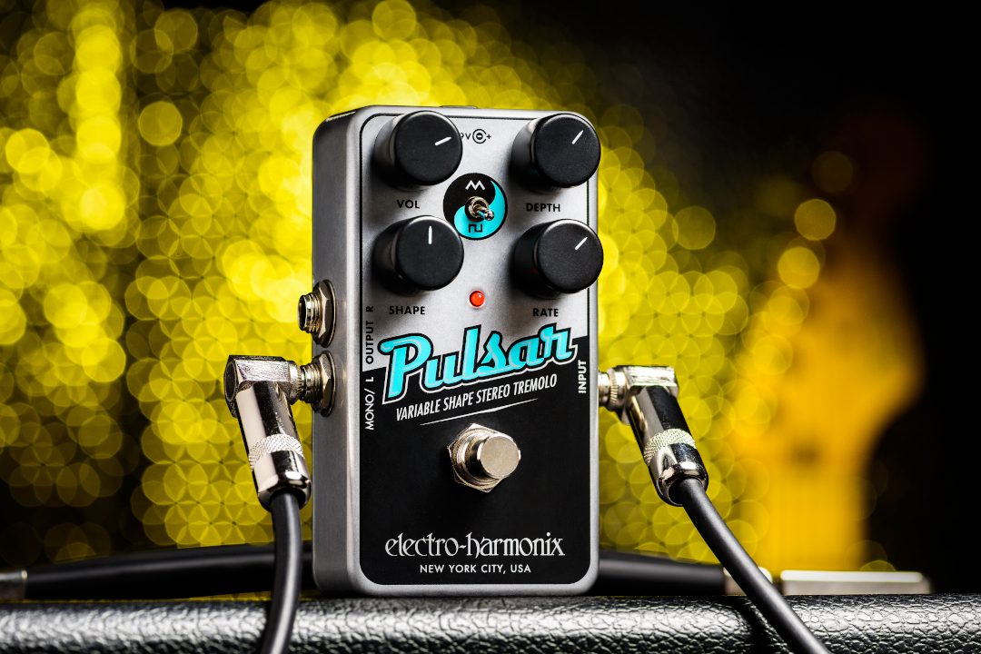 Electro-Harmonix New Electro-Harmonix EHX Stereo Pulsar Analog Tremolo Guitar Effects Pedal 