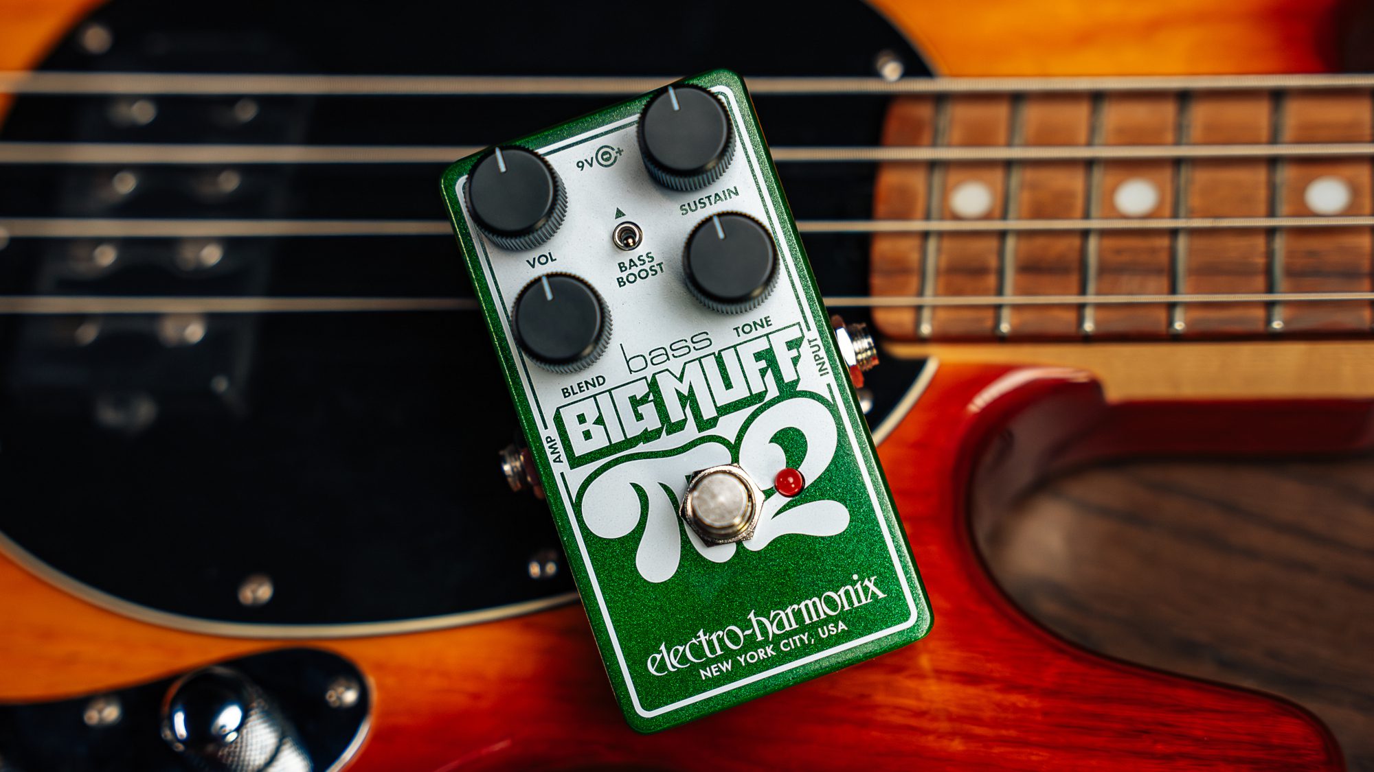 Bass Big Muff Pi 2 | Dual Op-Amp Bass Fuzz - Electro-Harmonix